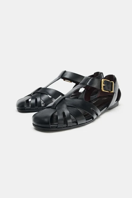 БОСОНОЖКИ С РЕМЕШКАМИ