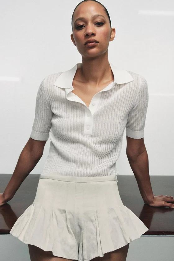 КОРОТКИЕ ШОРТЫ В СКЛАДКУ — коллекция Zara «ZW»
