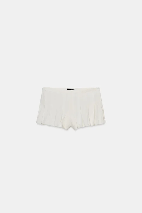 КОРОТКИЕ ШОРТЫ В СКЛАДКУ — коллекция Zara «ZW»