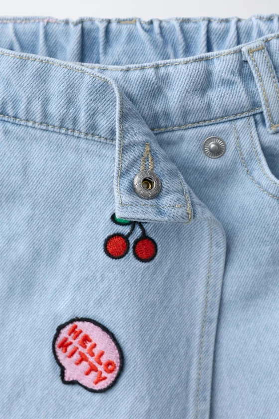 ДЖИНСОВАЯ ЮБКА-БЕРМУДЫ HELLO KITTY © SANRIO