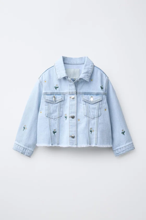 ДЖИНСОВАЯ КУРТКА С ВЫШИВКОЙ «РОМАШКИ»