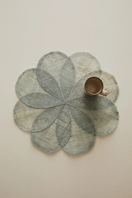 Плетеная салфетка flower ramie