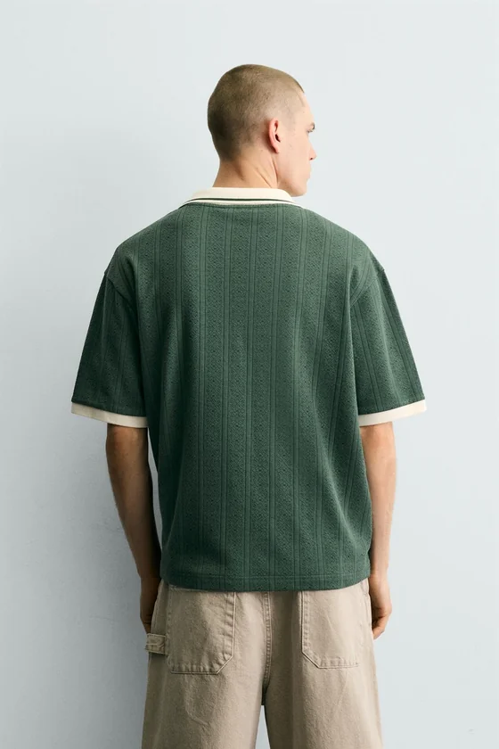 ВЕРТИКАЛЬНОЕ ПОЛО JACQUARD С ВЫШИВКОЙ