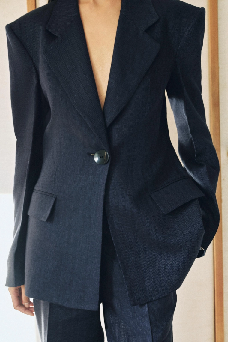 Костюм из узористого льна с узором косичка, zara