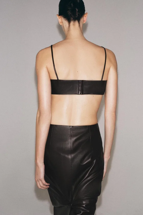 УКОРОЧЕННЫЙ ТОП ИЗ 100% КОЖИ — коллекция Zara «ZW»