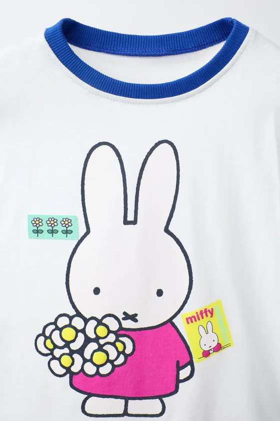 ФУТБОЛКА С КОНТРАСТНЫМИ ДЕТАЛЯМИ И ПРИНТОМ MIFFY™ MERCIS BV ©