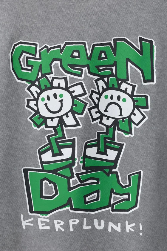 ФУТБОЛКА С ЭФФЕКТОМ ПОТЕРТОСТИ GREENDAY ®