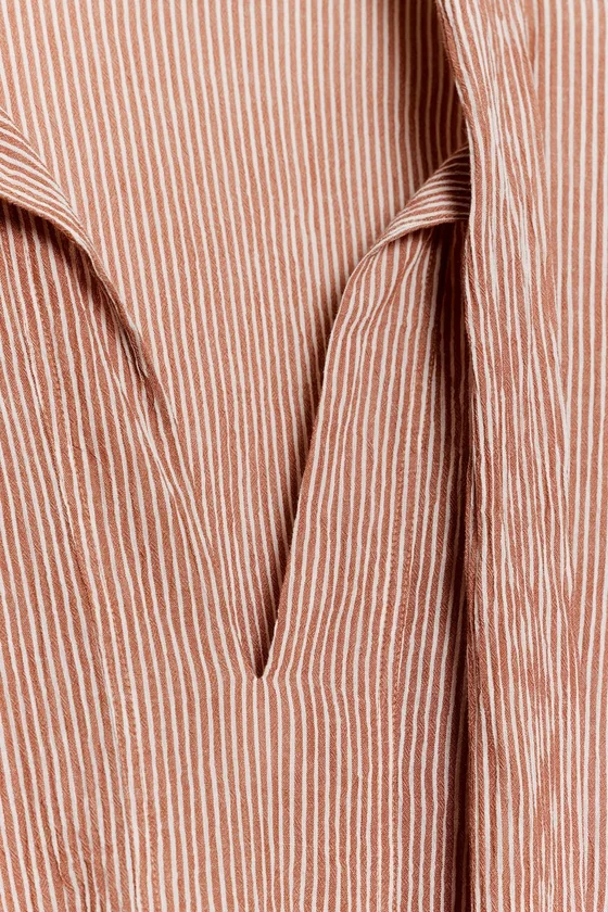 РУБАШКА В ПОЛОСКУ С ЗАВЯЗКАМИ — коллекция Zara «ZW»