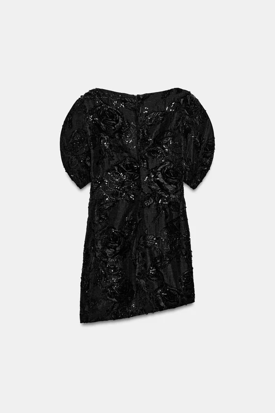 КОРОТКОЕ ПЛАТЬЕ С ВЫШИВКОЙ И БУСИНАМИ — коллекция Zara «ZW»