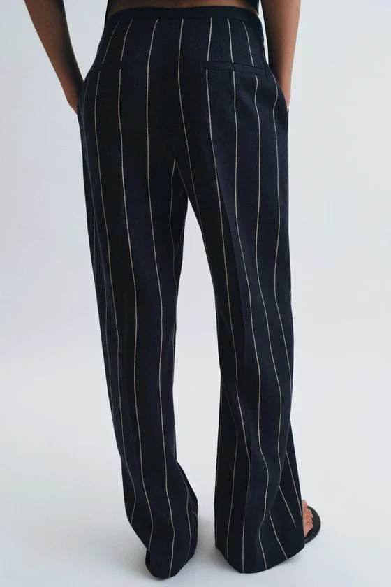 БРЮКИ В ПОЛОСКУ ИЗ СМЕСОВОГО ЛЬНА — коллекция Zara «ZW»