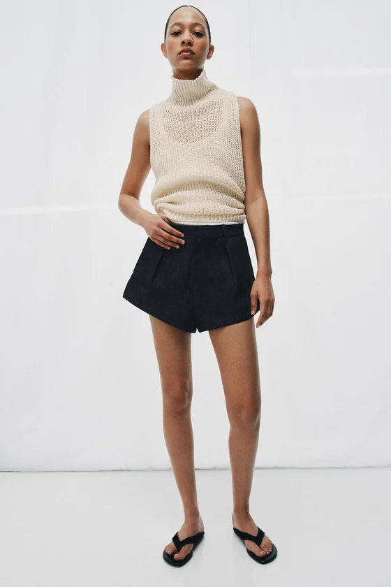 ДЖИНСОВЫЕ ШОРТЫ С ЗАЩИПАМИ — коллекция Zara «ZW»