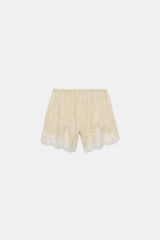 ЖАККАРДОВЫЕ ШОРТЫ С КРУЖЕВОМ — коллекция Zara «ZW»