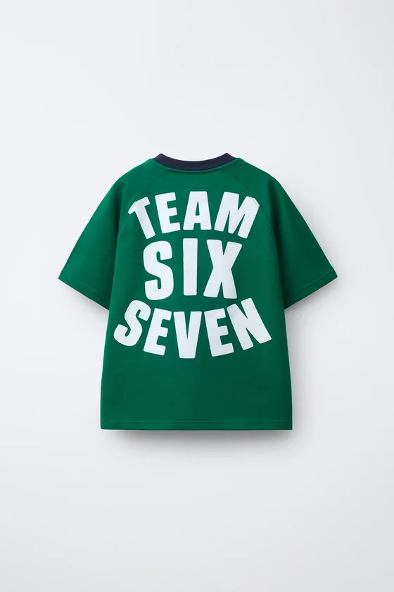 ФУТБОЛКА С ПРИНТОМ «TEAM SIX SEVEN»
