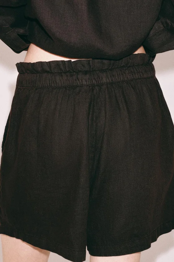 ЛЬНЯНЫЕ ШОРТЫ — коллекция Zara «ZW»