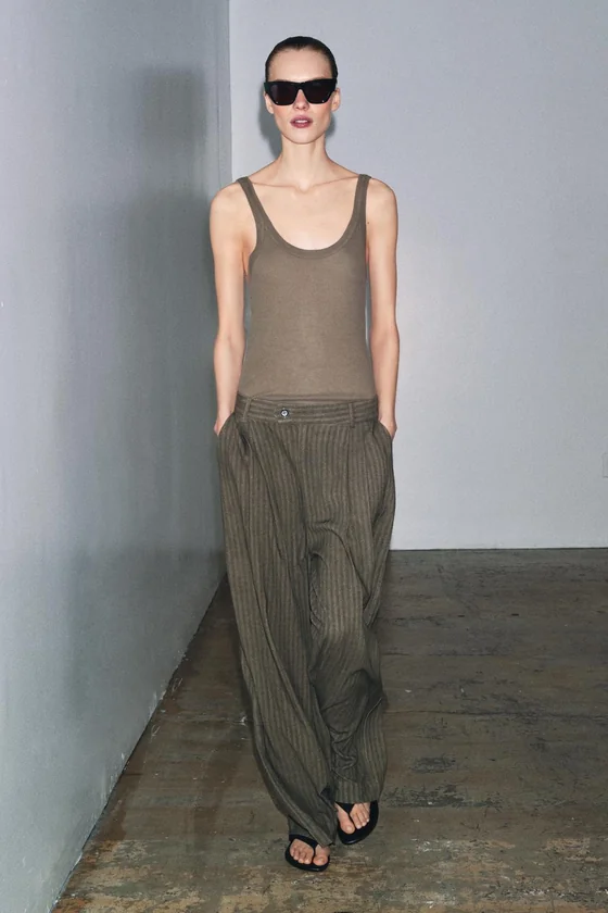 ЖАККАРДОВЫЕ БРЮКИ В ПОЛОСКУ — коллекция Zara «ZW»