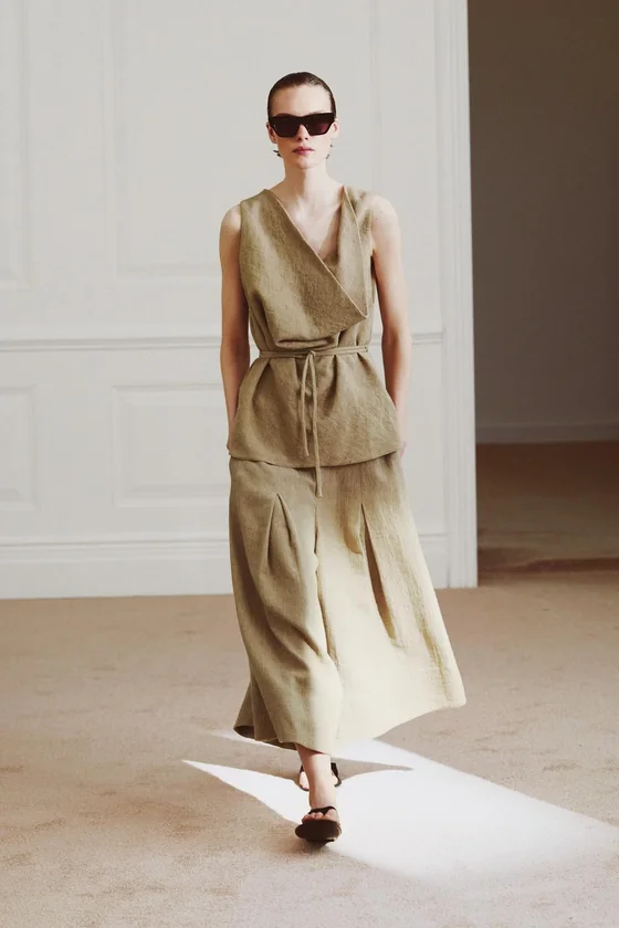ШИРОКИЕ БРЮКИ ИЗ ЛЬНА — коллекция Zara «ZW»