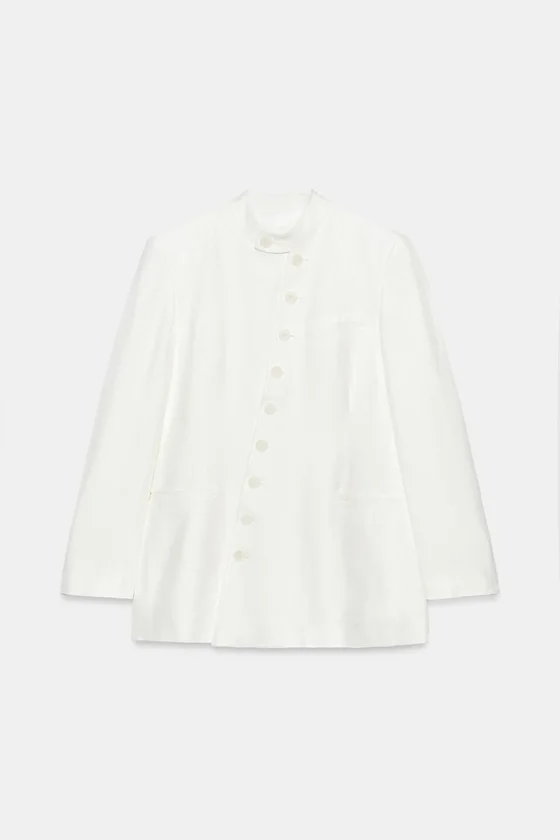 ДВУБОРТНЫЙ БЛЕЙЗЕР С ПУГОВИЦАМИ — коллекция Zara «ZW»