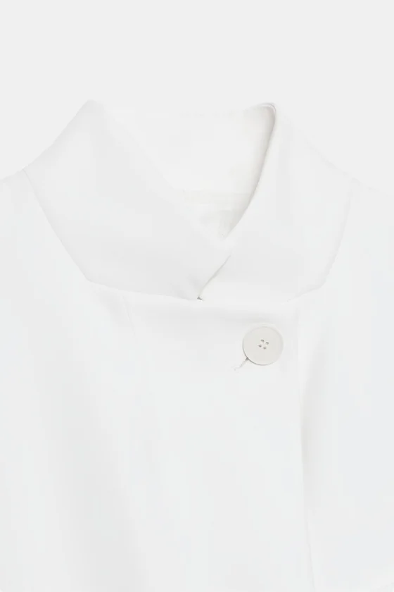 УКОРОЧЕННЫЙ БЛЕЙЗЕР С КОРОТКИМИ РУКАВАМИ — коллекция Zara «ZW»