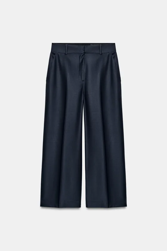БРЮКИ ИЗ СМЕСОВОЙ ШЕРСТИ С ЗАУТЮЖЕННЫМИ СТРЕЛКАМИ — коллекция Zara «ZW»