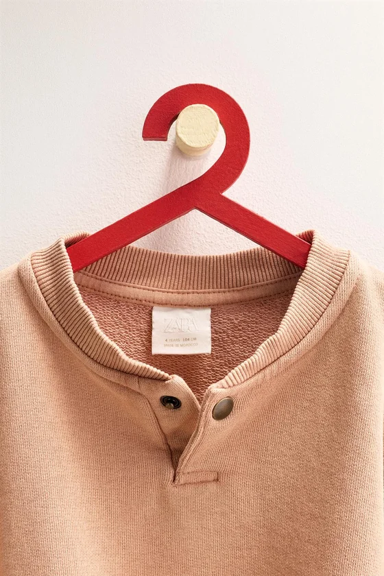 Zara «Timeless» - ОДНОТОННАЯ ТОЛСТОВКА