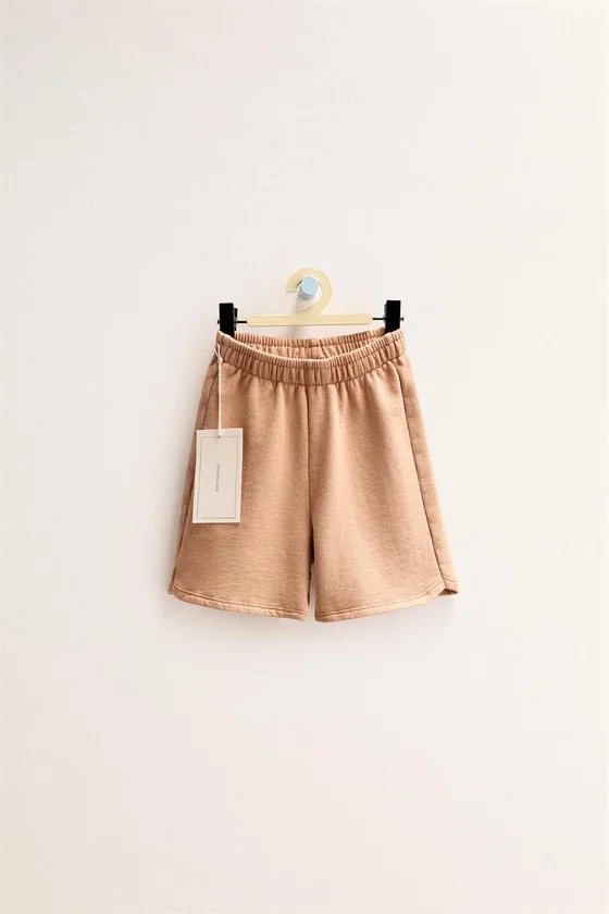 Zara «Timeless» — ОДНОТОННЫЕ ШОРТЫ