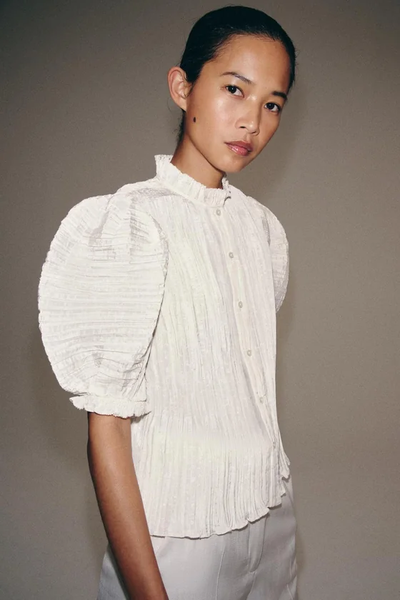 ПЛИССИРОВАННАЯ БЛУЗА коллекция Zara «ZW»