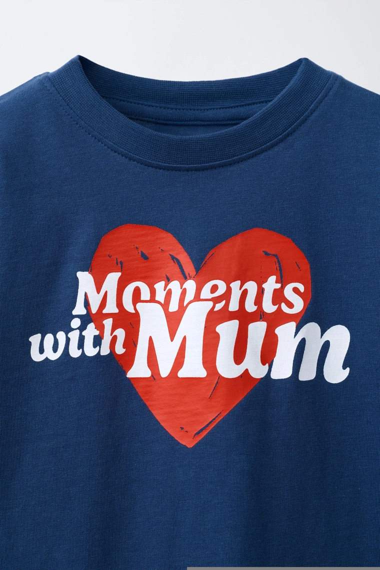 Футболка с принтом «mum and dad»