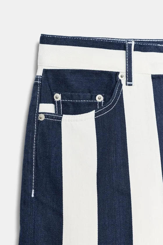 ДЖИНСЫ ПРЯМОГО КРОЯ В ПОЛОСКУ — коллекция Zara «ZW»