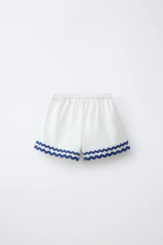 ШОРТЫ ИЗ ПОПЛИНА С ВОЛНИСТЫМ КРАЕМ — CASA LAWA X ZARA KIDS
