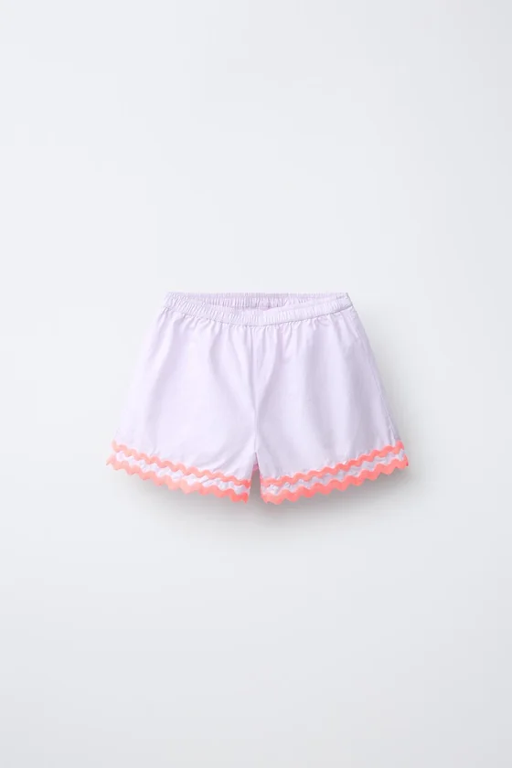 ШОРТЫ-БЕРМУДЫ ИЗ ПОПЛИНА С КОНТРАСТНЫМ ВОЛНИСТЫМ КРАЕМ CASA LAWA X ZARA KIDS