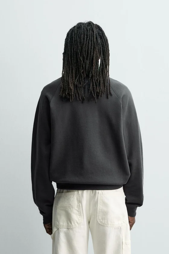 ТОЛСТОВКА С ЭФФЕКТОМ ПОТЕРТОСТИ Zara «Aaron Levine»