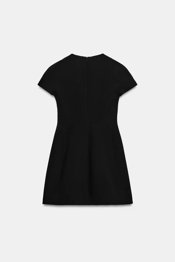 КОРОТКОЕ ПЛАТЬЕ — коллекция Zara «ZW»