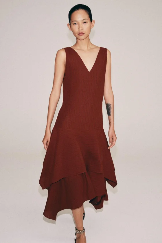 АСИММЕТРИЧНОЕ ПЛАТЬЕ В ПОЛОСКУ — коллекция Zara «ZW»