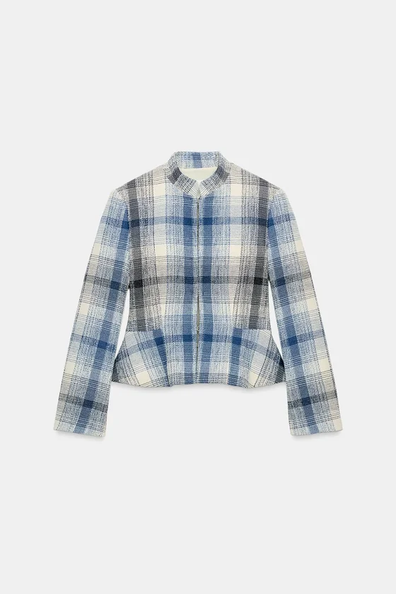 БЛЕЙЗЕР С БАСКОЙ ИЗ ТЕКСТУРНОЙ ТКАНИ — коллекция Zara «ZW»