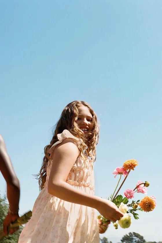 ПЛАТЬЕ С ВОЛАНАМИ И ОТДЕЛКОЙ