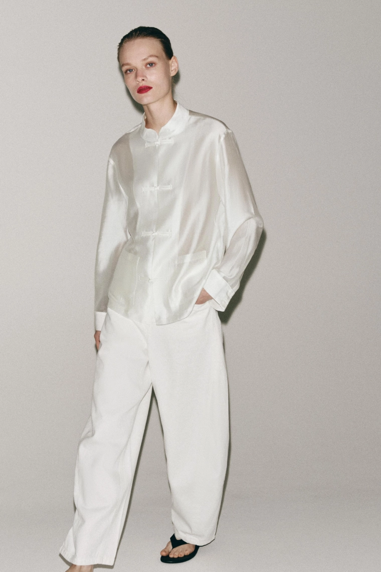 АТЛАСНАЯ РУБАШКА С НАВЕСНЫМИ ПЕТЛЯМИ коллекция Zara «ZW»