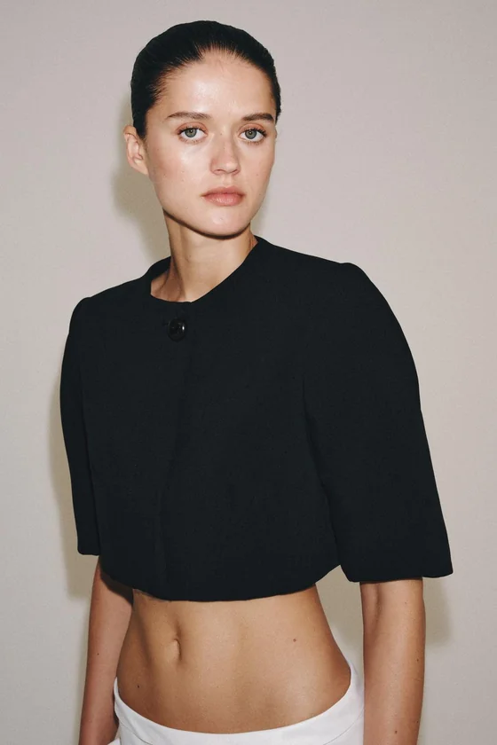 УКОРОЧЕННЫЙ БЛЕЙЗЕР — коллекция Zara «ZW»