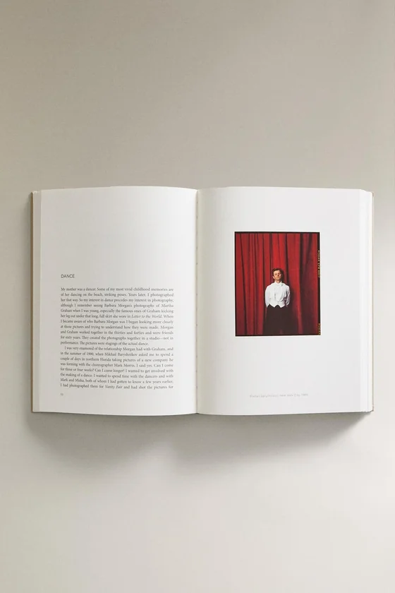 Книга «annie leibovitz: at work» (на английском)