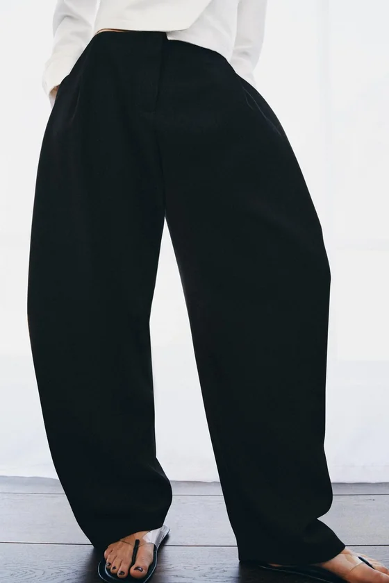 ШИРОКИЕ БРЮКИ С ЗАЩИПАМИ — коллекция Zara «ZW»