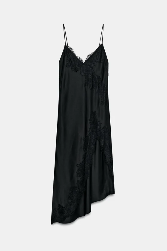 АТЛАСНОЕ ПЛАТЬЕ С КРУЖЕВОМ — коллекция Zara «ZW»