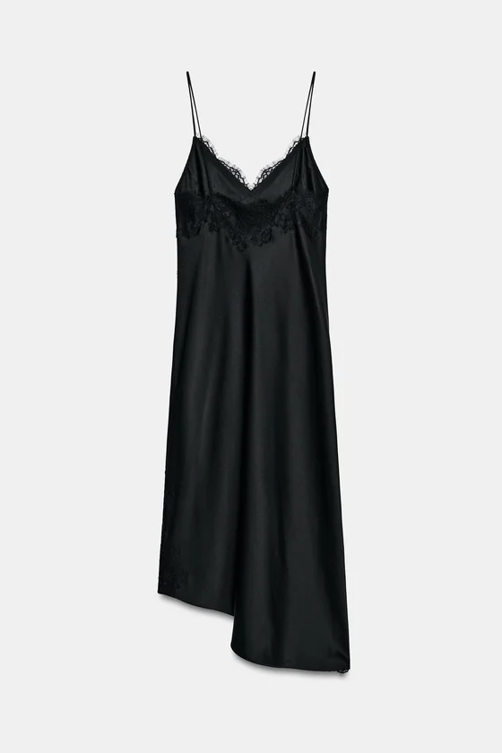 АТЛАСНОЕ ПЛАТЬЕ С КРУЖЕВОМ — коллекция Zara «ZW»