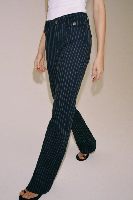 ДЖИНСЫ клёш В ПОЛОСКУ С ВЫСОКОЙ ПОСАДКОЙ — коллекция Zara «ZW»