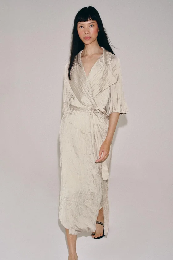 ПЛАТЬЕ ПЛИССИРОВАННОЕ С ПОЯСОМ — коллекция Zara «ZW»