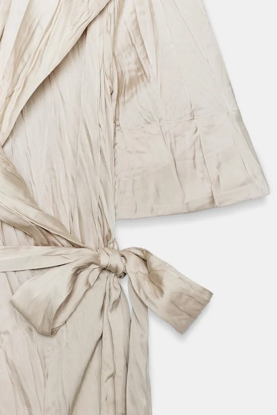ПЛАТЬЕ ПЛИССИРОВАННОЕ С ПОЯСОМ — коллекция Zara «ZW»