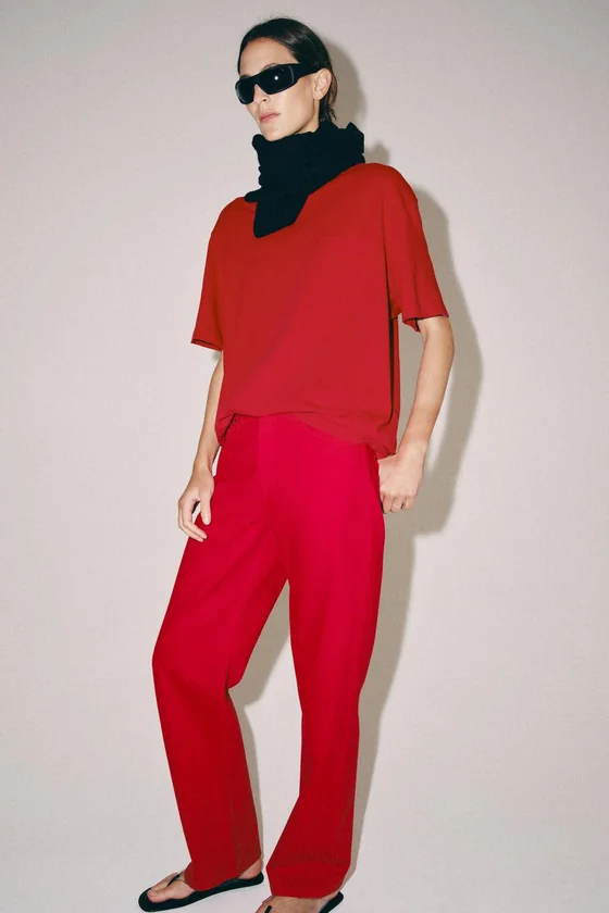 ДЖИНСЫ ПРЯМОГО КРОЯ СО СРЕДНЕЙ ПОСАДКОЙ — коллекция Zara «ZW»