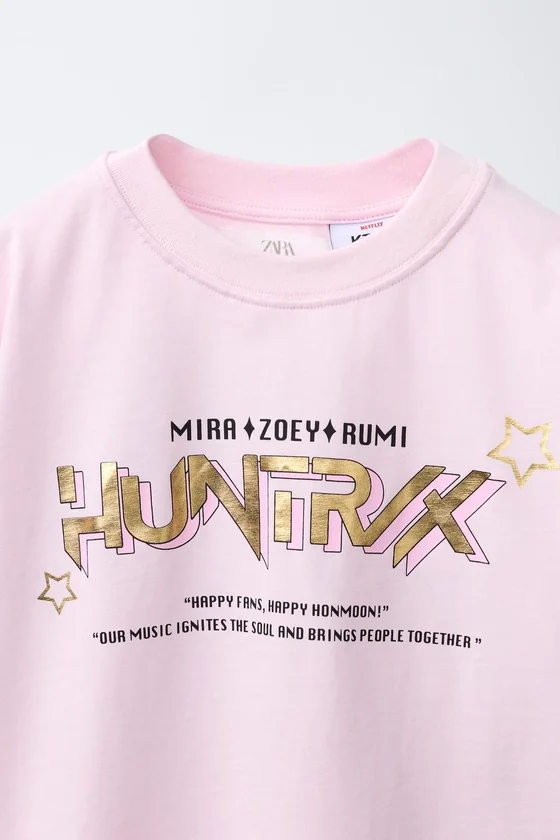 ФУТБОЛКА «Kpop Demon Hunters» © Netflix