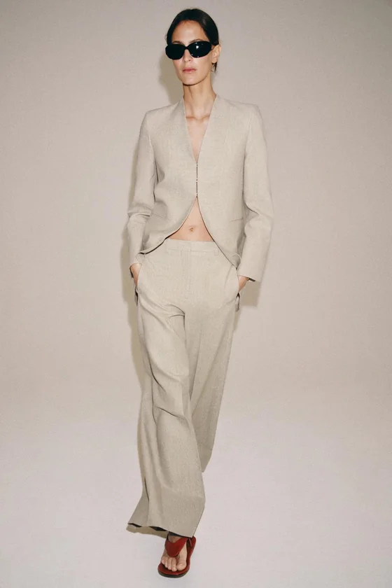 ДЛИННЫЙ БЛЕЙЗЕР В ПОЛОСКУ — коллекция Zara «ZW»