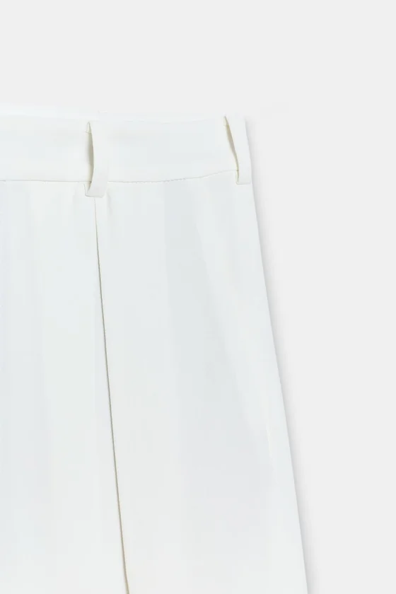 СВОБОДНЫЕ БРЮКИ С ЗАЩИПАМИ — коллекция Zara «ZW»