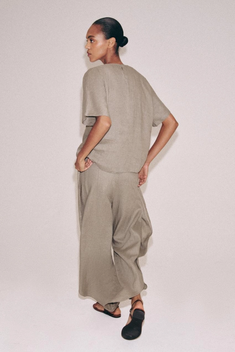 ТОП ИЗ 100% ЛЬНА НА ШНУРКАХ — коллекция Zara «ZW»