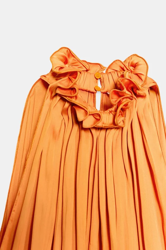 АТЛАСНЫЙ КОМБИНЕЗОН — коллекция Zara «ZW»